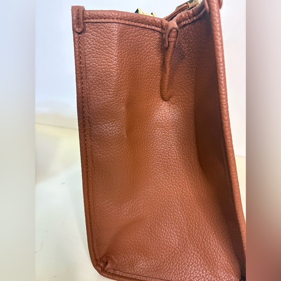 Steve Madden Rich Brown Purse with Gold Accents - Picture 5 of 8